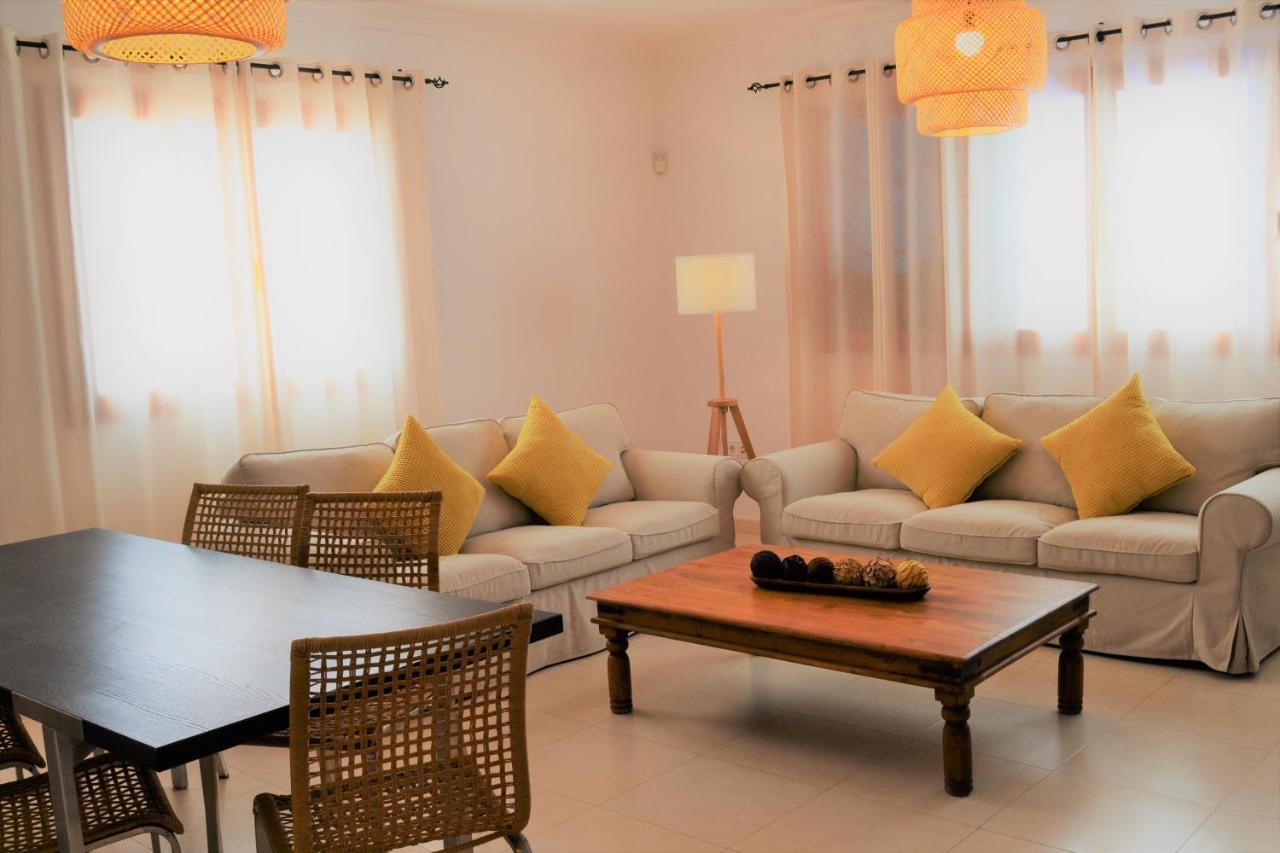 Grand Villa Famara Puerto Del Carmen 卡门港 外观 照片